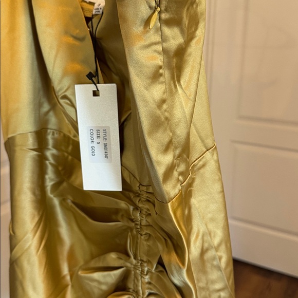 Dance & Marvel Gold Dress - Size S NWT - Picture 4 of 5